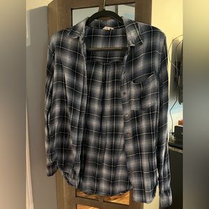 Aeropostale super soft plaid button down shirt size M